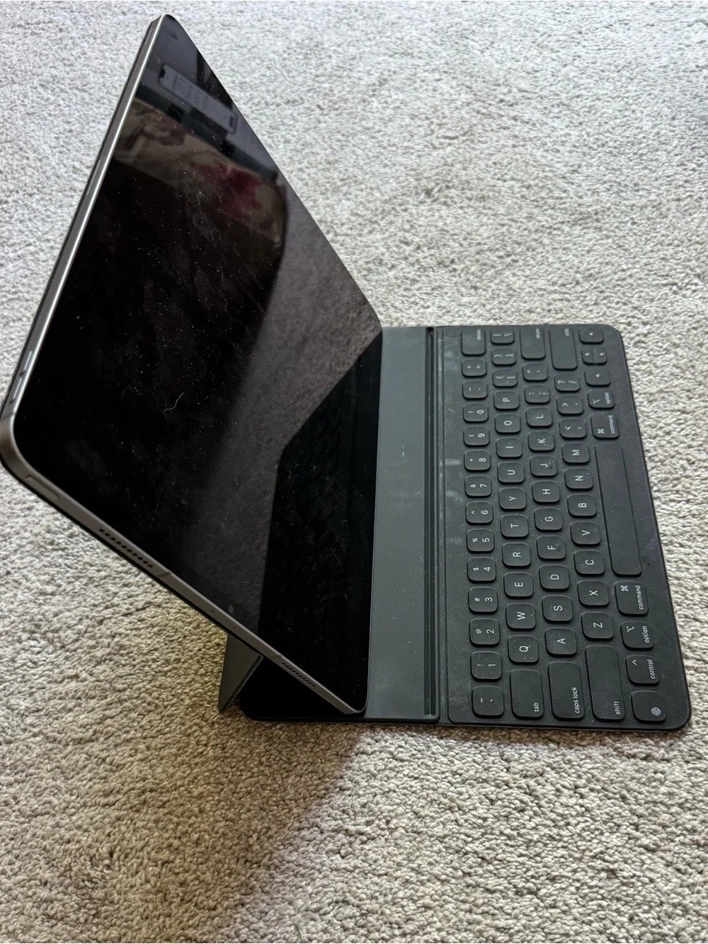 Apple Smart Keyboard Folio for iPad - Black